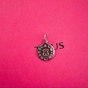 Tous pendant authentic